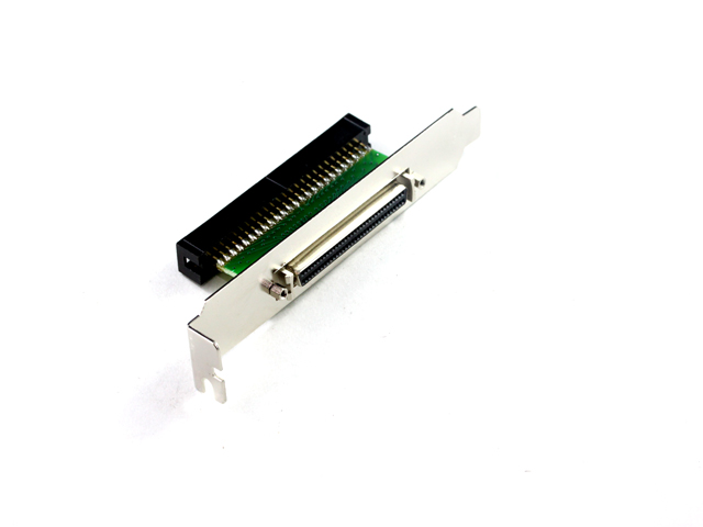 thumbnail interactive-video image 1 of CablesOnline 3ft SCSI-3 (HPDB68) Right-Angle To SCSI-3 (HPDB68) 68-Pin Male/Male Cable – SC-3303R 1 of 6