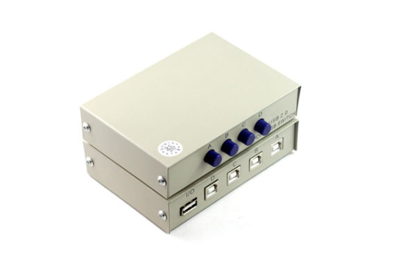 4 Way USB 2.0 Push-Button Data Switch