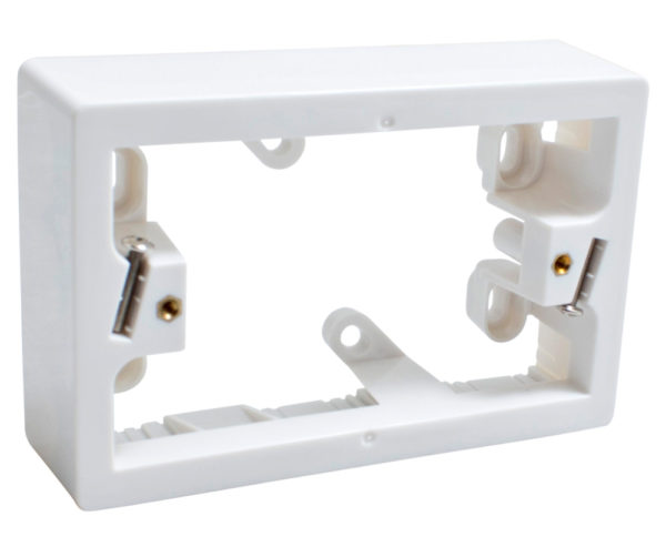 Hypertec Wall Mount Block 35Mm White