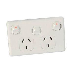 Tesla Slimline Wall Power Outlet Plus 10A-0